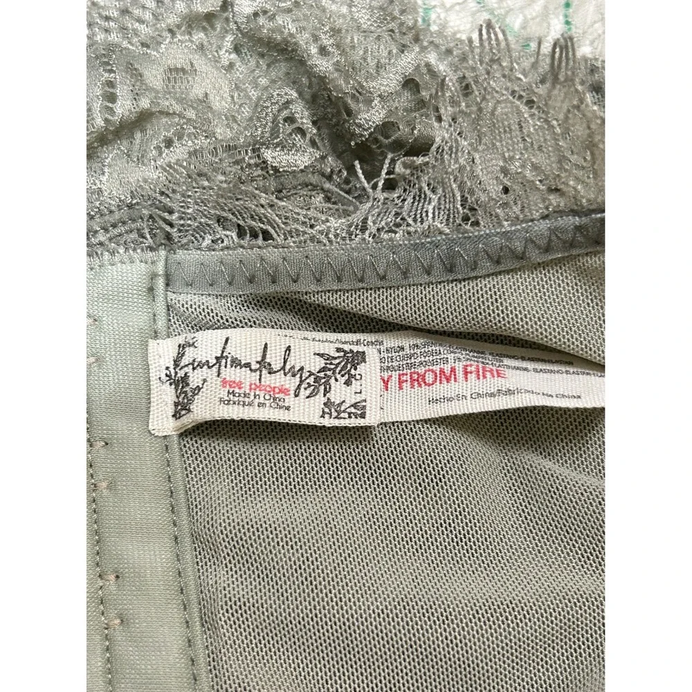 Free People closure keywords boho